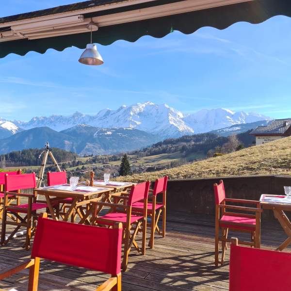 Restaurant Le Fer à Cheval · 5-Star Hotel Megève · Haute-Savoie